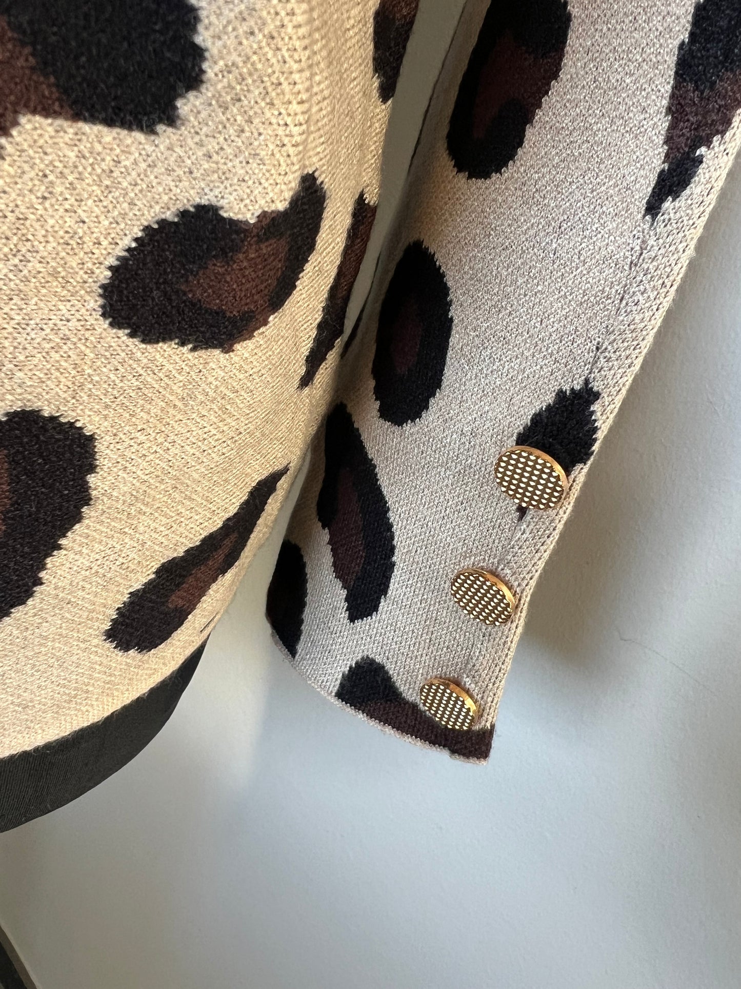 Animal Print Pulli „Leo“
